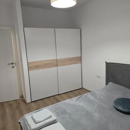 Apartment Golden Anchor 18 *